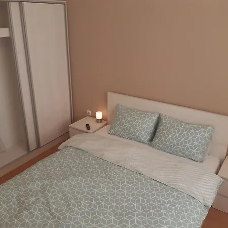 Luxury Radetski *
