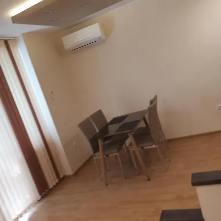 Luxury Radetski *